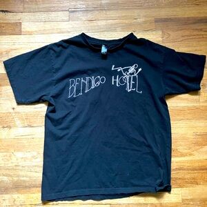 Bendigo hotel black graphic tee